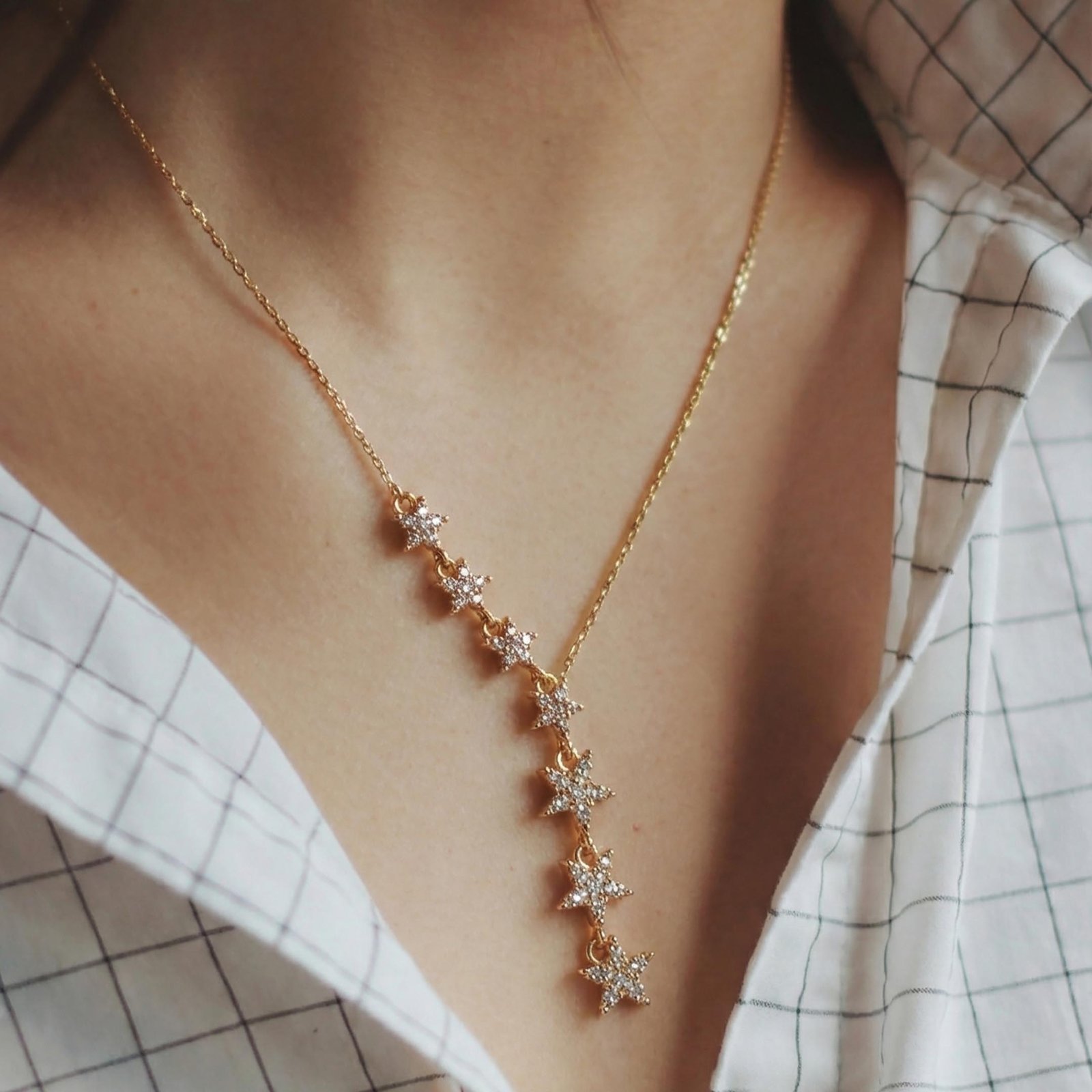 Kayan Yıldızlar Sallantılı Kolye (Y) Kolye